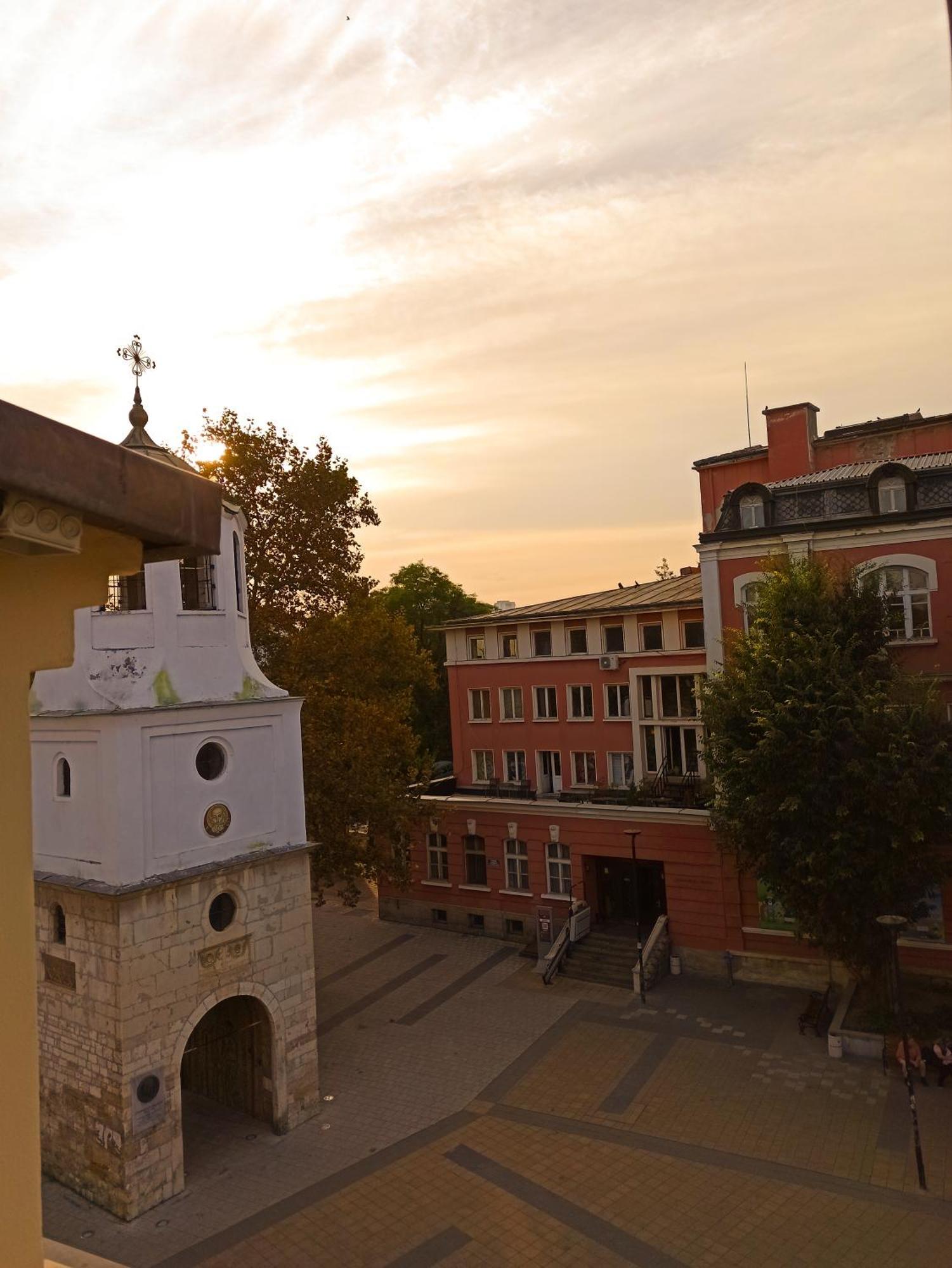 Хотел Театъръ Hotel Plevna Exterior foto